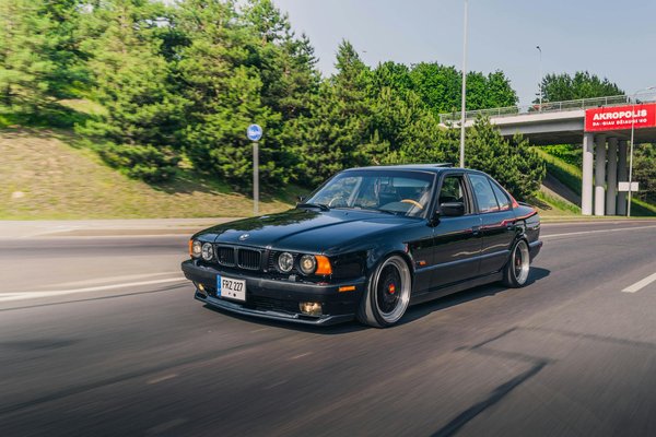 Top véhicules électriques abordables en lld à considérer